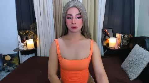 Snapshot of expensive_elise chatting on 10, 5, 2026 expensive_elise online show from 10, 5, 2026