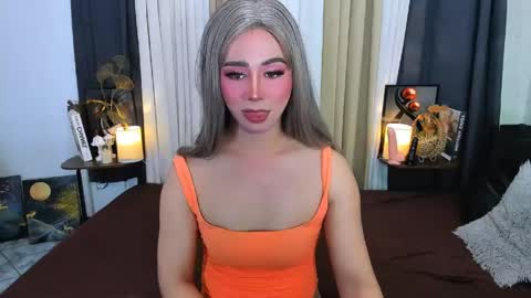 Snapshot of expensive_elise chatting on 14, 5, 2026 expensive_elise online show from 14, 5, 2026