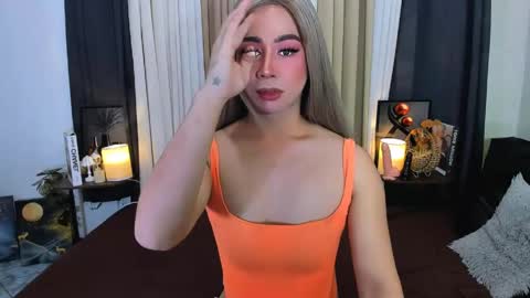 Snapshot of expensive_elise chatting on 15, 5, 2026 expensive_elise online show from 15, 5, 2026