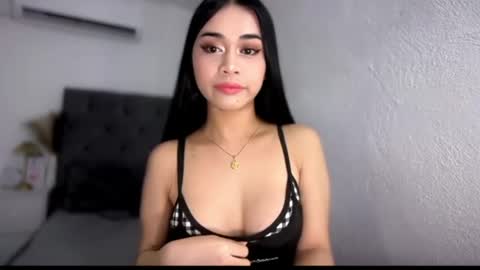 chloee online show from 13, 7, 2026