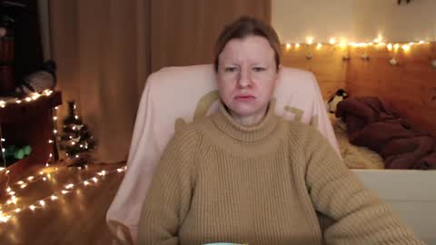 Snapshot of exponentex5 chatting on 9, 1, 2025 Crystal online show from 9, 1, 2025