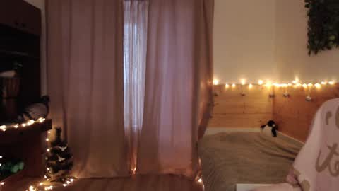 Snapshot of exponentex5 chatting on 27, 1, 2025 Crystal online show from 27, 1, 2025