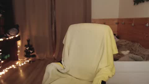 Snapshot of exponentex5 chatting on 24, 2, 2025 Crystal online show from 24, 2, 2025