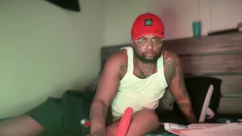 Snapshot of extendoklitftm chatting on 13, 2, 2025 ExtendoKlit online show from 13, 2, 2025