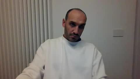 Extro online show from 8, 11, 2025