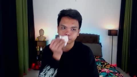 Snapshot of extraservice69menx chatting on 15, 10, 2025 JOHNDAVE online show from 15, 10, 2025