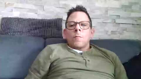 eyesonly85 online show from 24, 3, 2026