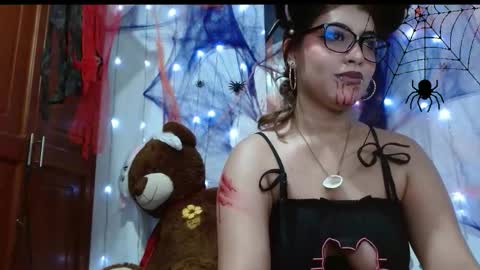 Nadia online show from 1, 11, 2025