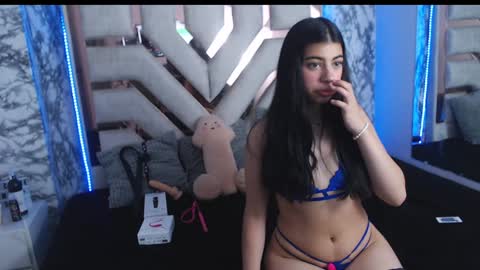 eylin_sofia online show from 17, 12, 2024