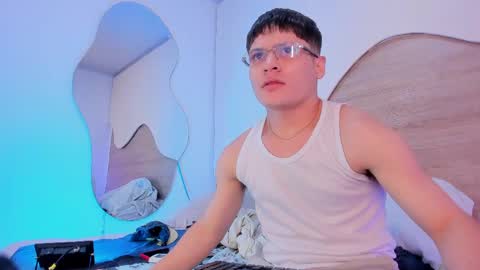 Snapshot of eytan_20 chatting on 5, 6, 2026 EYTAN online show from 5, 6, 2026