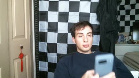 Ezra Naamah online show from 26, 1, 2025