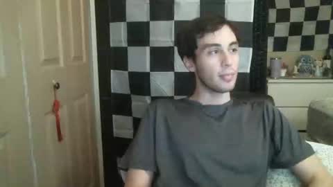 Ezra Naamah online show from 25, 2, 2025