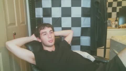 Ezra Naamah online show from 5, 3, 2025