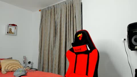 Ezzio Scolaro online show from 7, 11, 2025