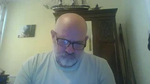 f1zzeek online show from 28, 4, 2026