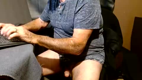 Snapshot of faber3 chatting on 17, 12, 2024 What Do You Like online show from 17, 12, 2024