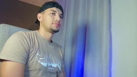 Snapshot of fabi_calde chatting on 4, 2, 2025 fabi online show from 4, 2, 2025