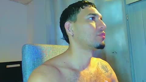 Snapshot of fabi_calde chatting on 15, 12, 2025 fabi online show from 15, 12, 2025