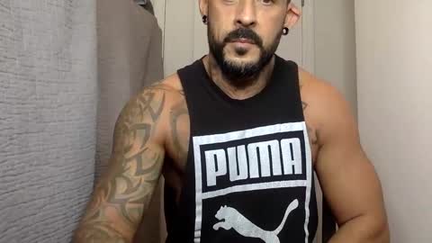 Snapshot of fabianelgalan chatting on 23, 1, 2025 Fabianelgalan online show from 23, 1, 2025