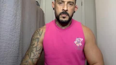 Snapshot of fabianelgalan chatting on 1, 2, 2025 Fabianelgalan online show from 1, 2, 2025