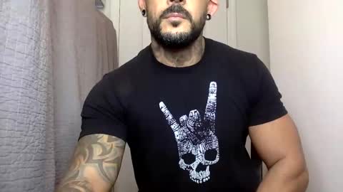 Snapshot of fabianelgalan chatting on 2, 2, 2025 Fabianelgalan online show from 2, 2, 2025