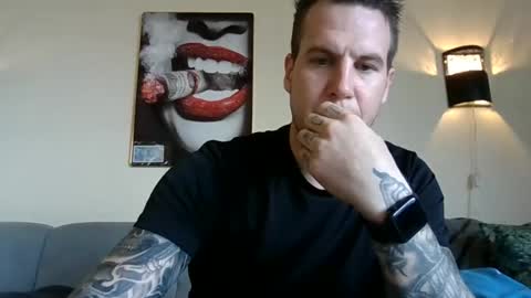 Dennis online show from 12, 11, 2025