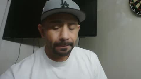 Mark online show from 1, 2, 2025