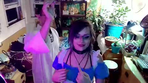 Snapshot of faewildflower chatting on 14, 10, 2025 faewildflower online show from 14, 10, 2025