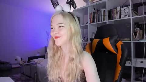 fairy_casey online show from 28, 10, 2025