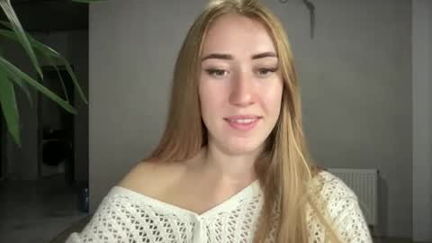fairy_face online show from 19, 9, 2025