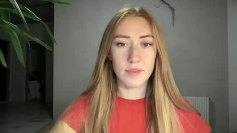 fairy_face online show from 18, 10, 2025