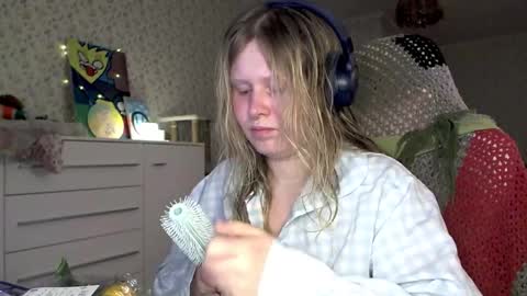 Snapshot of fairydreams_ chatting on 31, 10, 2025 Arisha online show from 31, 10, 2025