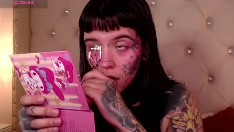 Snapshot of fairyflexxx chatting on 4, 12, 2024 Fairy online show from 4, 12, 2024