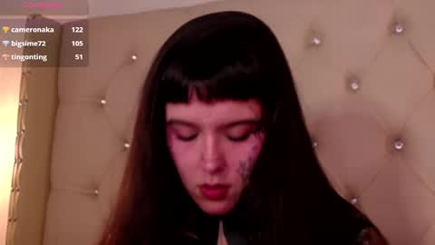 Snapshot of fairyflexxx chatting on 4, 12, 2024 Fairy online show from 4, 12, 2024