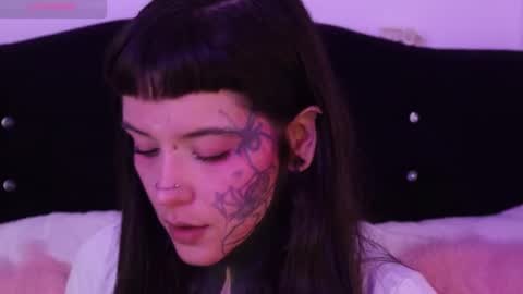 Snapshot of fairyflexxx chatting on 28, 1, 2025 Fairy online show from 28, 1, 2025