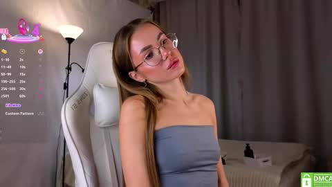 Snapshot of fairyfuckdust chatting on 28, 9, 2025 fairyfuckdust online show from 28, 9, 2025