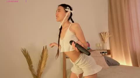 My name is Milisa  online show from 17, 5, 2026