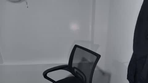 faithveronica130200134 online show from 9, 2, 2026