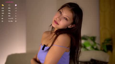 Snapshot of fallingflower chatting on 14, 10, 2025 Kim online show from 14, 10, 2025