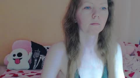 BUNNYGal online show from 5, 4, 2026