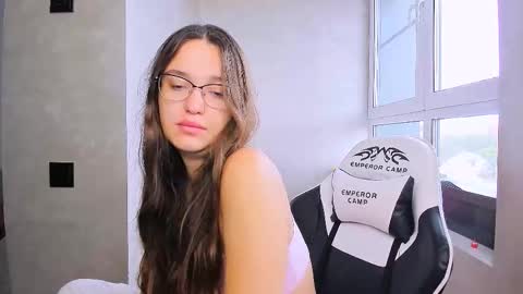 fancy bunny online show from 16, 9, 2025