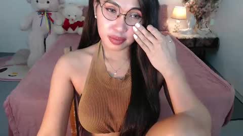 Layla online show from 22, 1, 2025