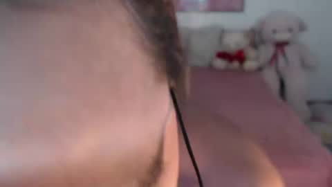 Snapshot of fancylaylaxx chatting on 24, 6, 2026 Layla online show from 24, 6, 2026