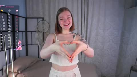 Snapshot of fannyedger chatting on 20, 10, 2025 Adele online show from 20, 10, 2025