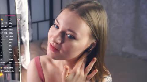 Snapshot of fannyedger chatting on 1, 11, 2025 Adele online show from 1, 11, 2025