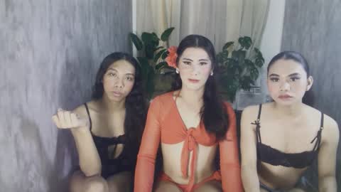 Snapshot of fantastic_kim chatting on 3, 12, 2025 fantastic_kim online show from 3, 12, 2025