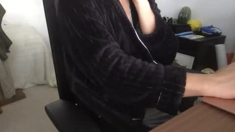 fantasticbake1 online show from 10, 9, 2025