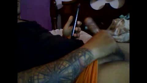 Snapshot of fantasylovers777 chatting on 11, 12, 2024 LatinLover 777 online show from 11, 12, 2024