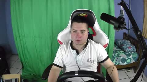 Snapshot of faon_ chatting on 4, 11, 2025 faon_ online show from 4, 11, 2025