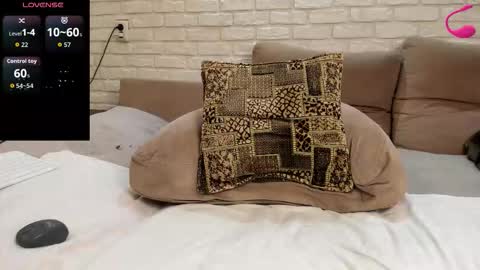 farah online show from 24, 11, 2025